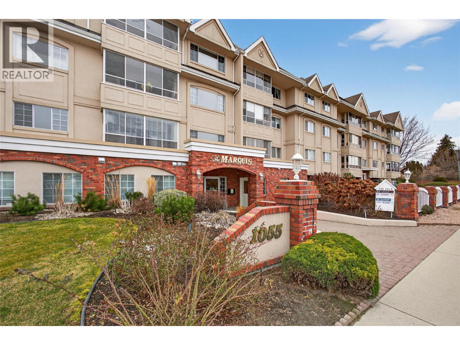 1055 Lawrence Avenue Unit# 101