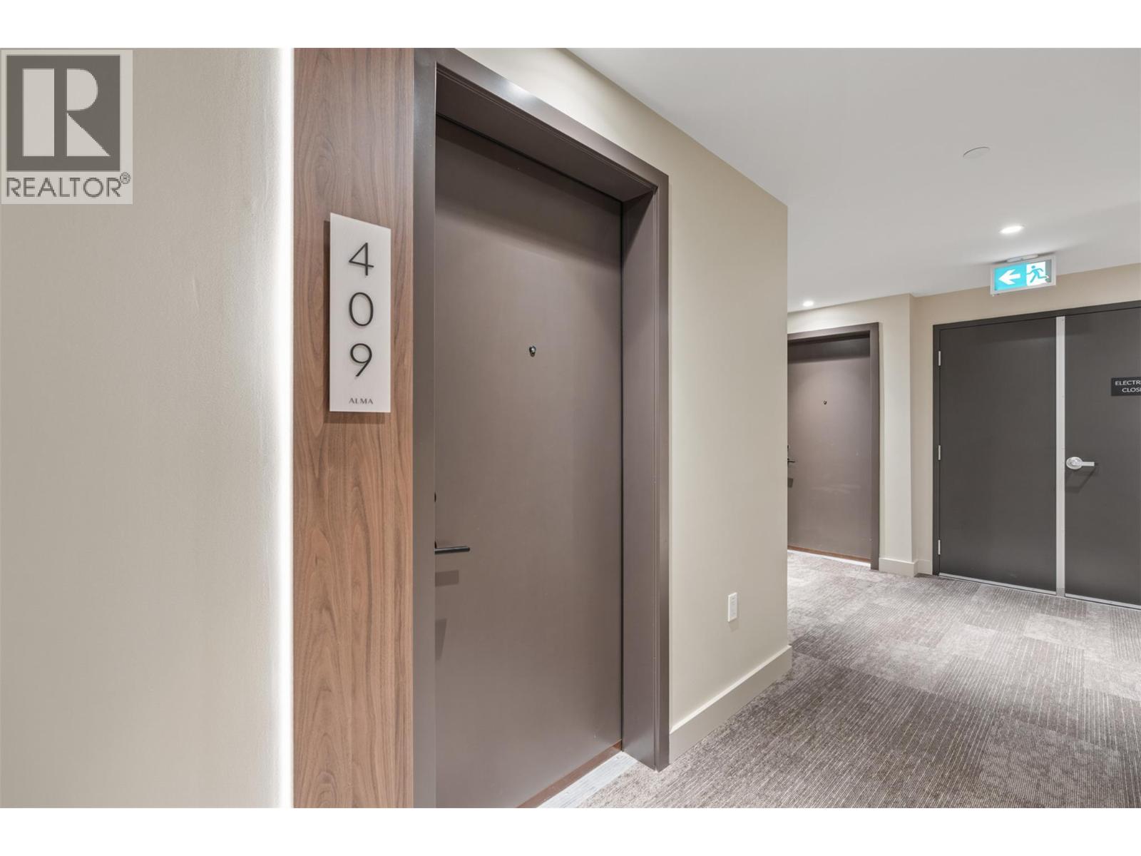 3051 Abbott Street Unit# 409