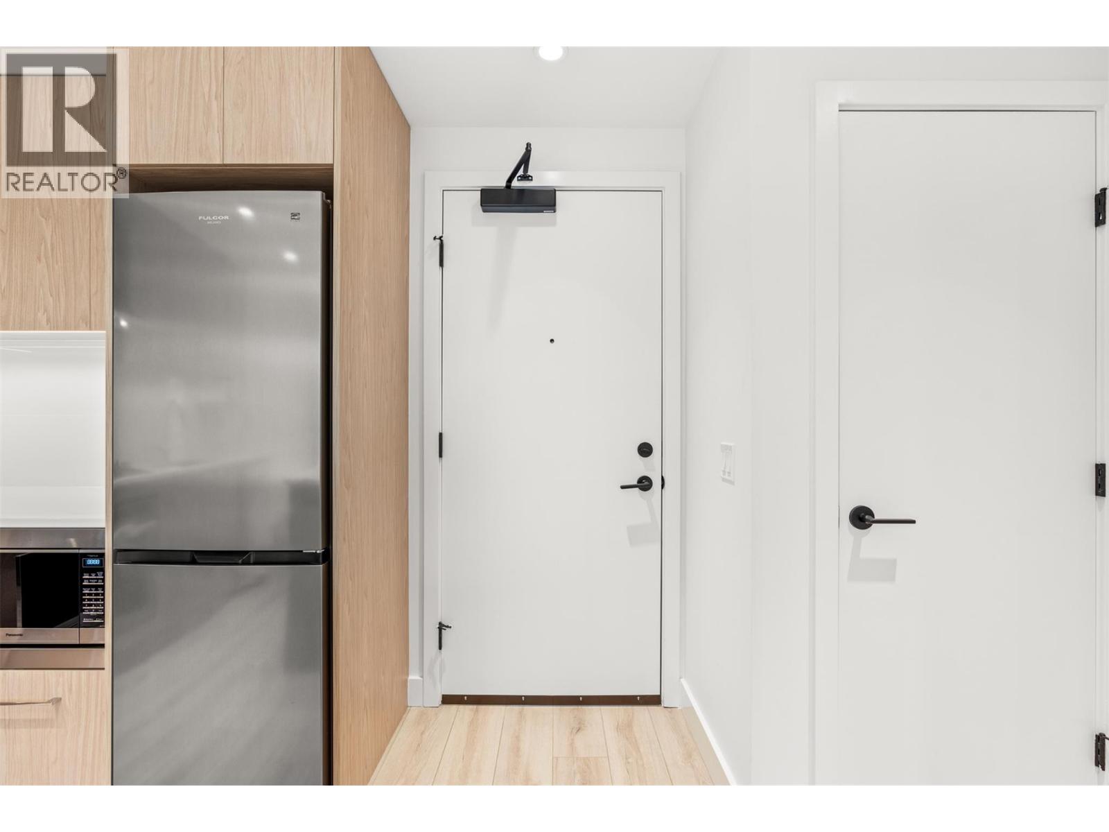 3051 Abbott Street Unit# 308
