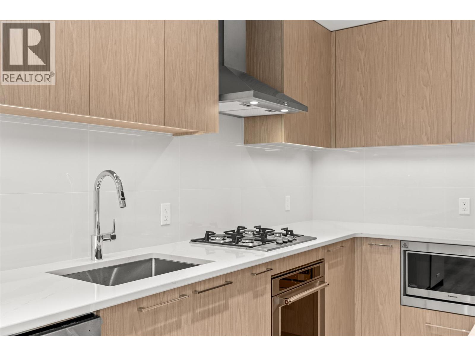 3051 Abbott Street Unit# 308