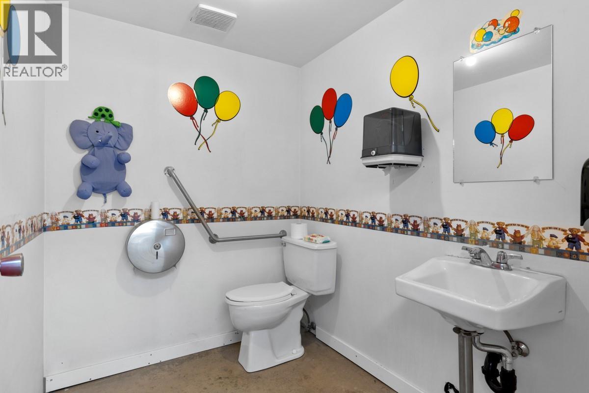 360 Spedding Court Unit# 4