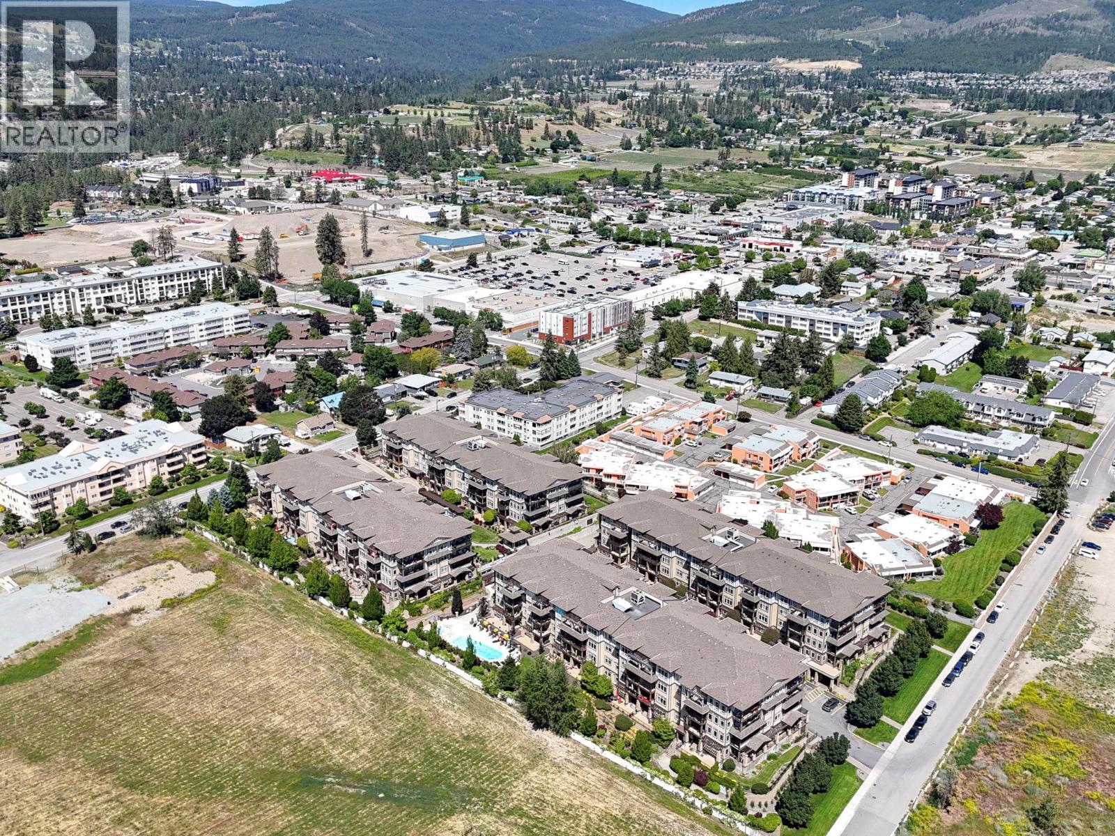 3832 Old Okanagan Highway Unit# 3105