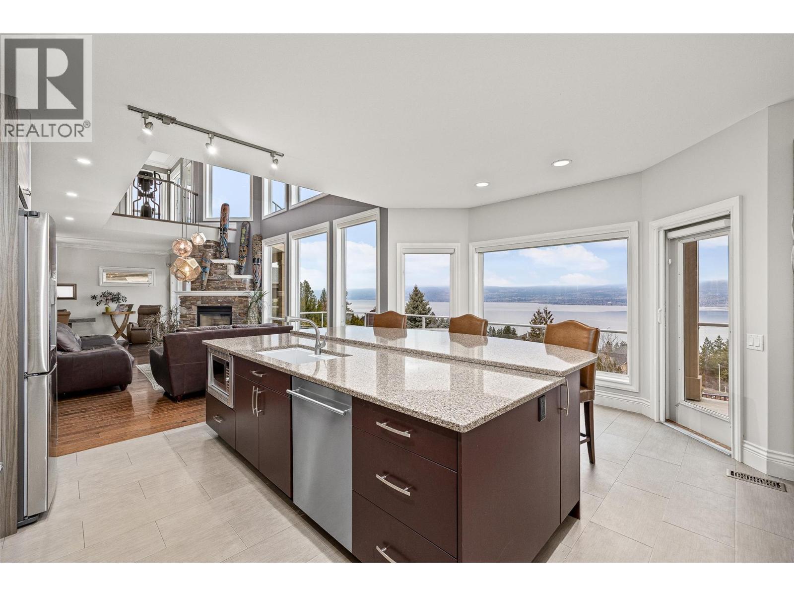 374 Quilchena Drive