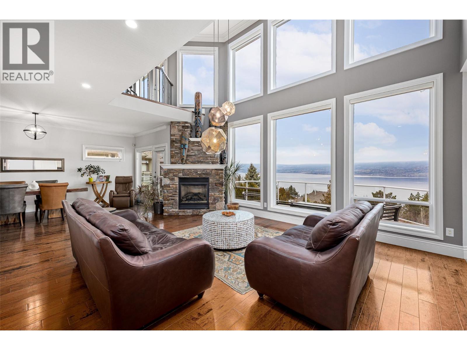 374 Quilchena Drive