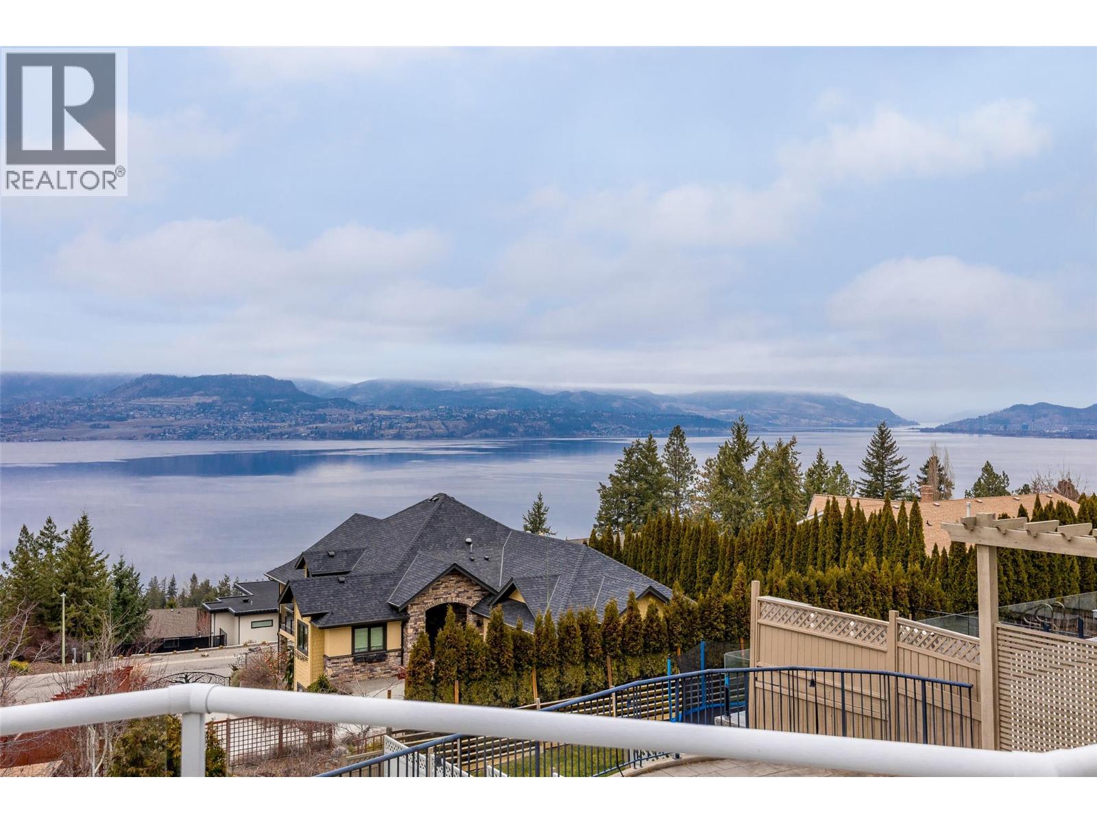 374 Quilchena Drive