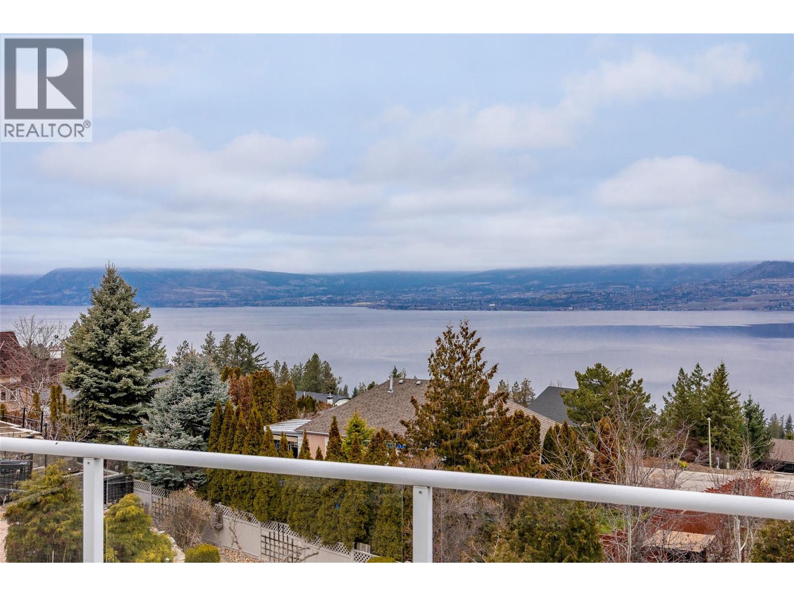 374 Quilchena Drive