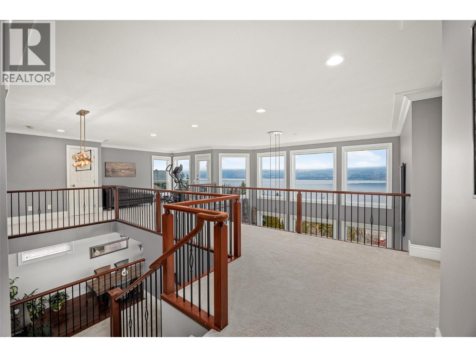 374 Quilchena Drive