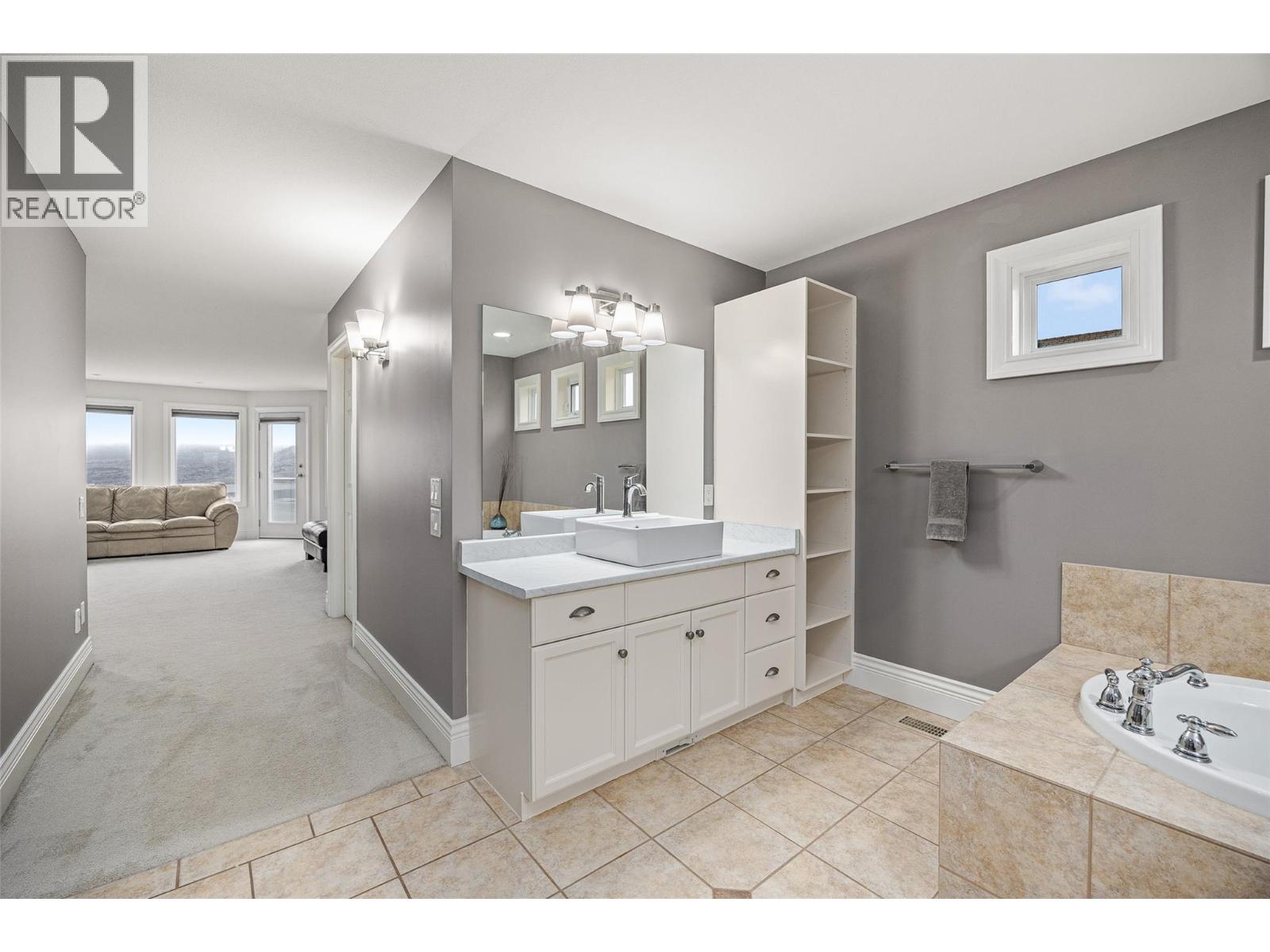 374 Quilchena Drive