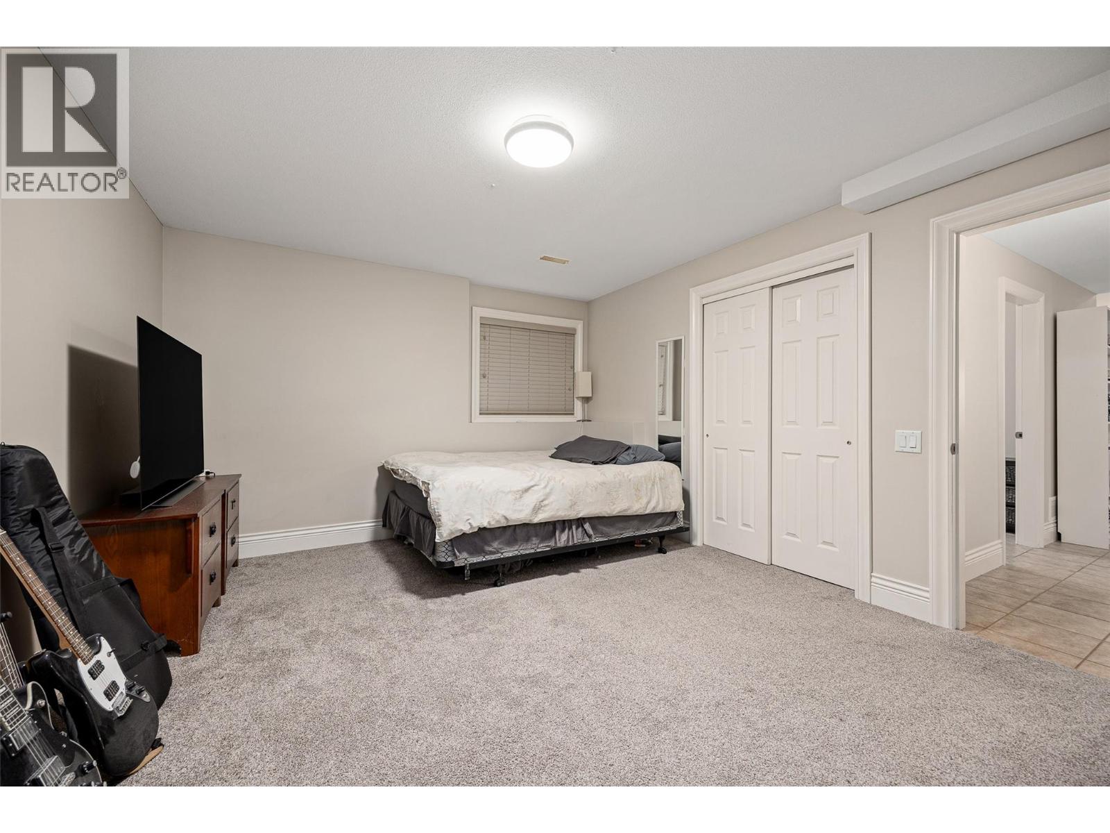 374 Quilchena Drive