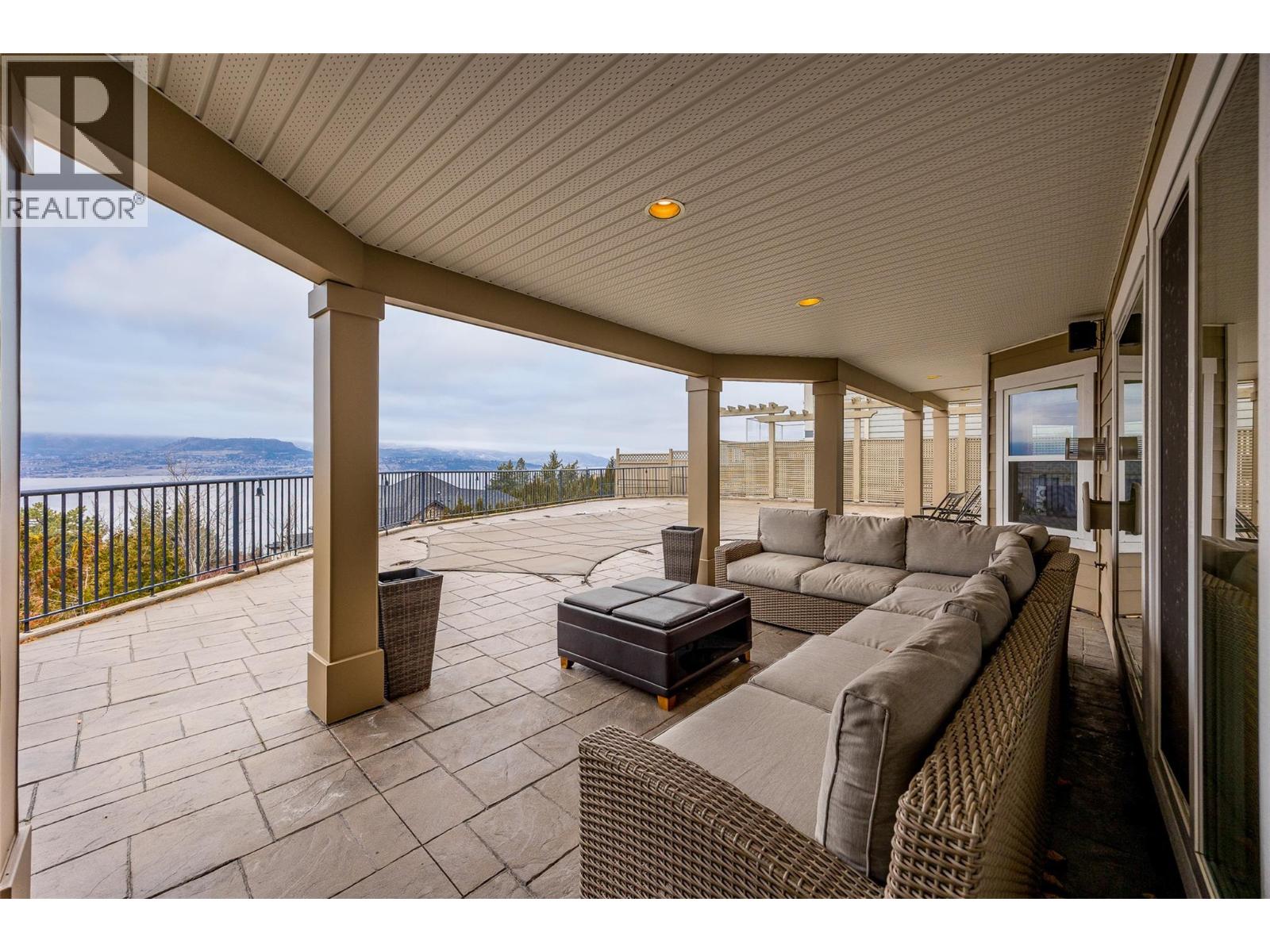 374 Quilchena Drive