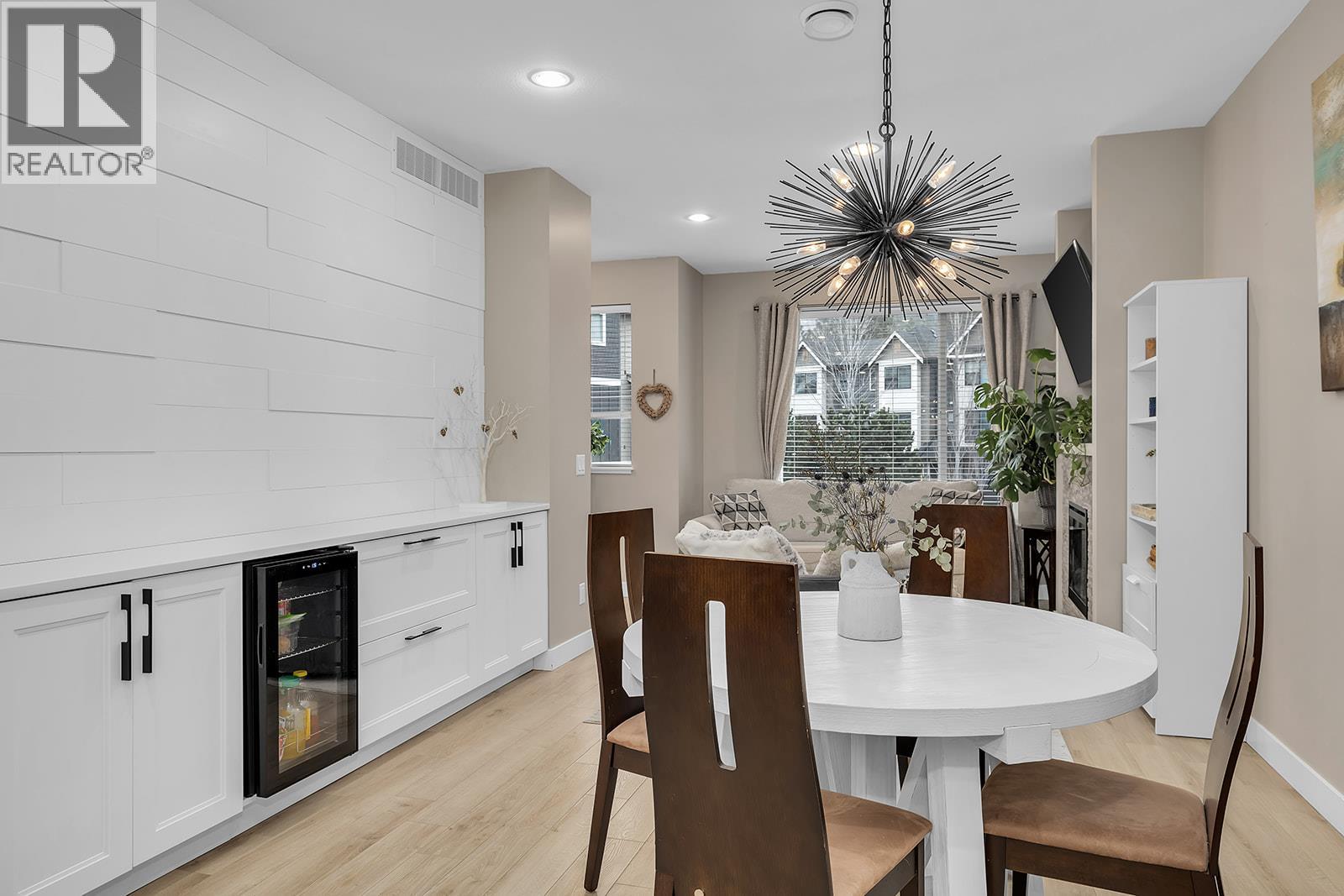2490 Tuscany Drive Unit# 24