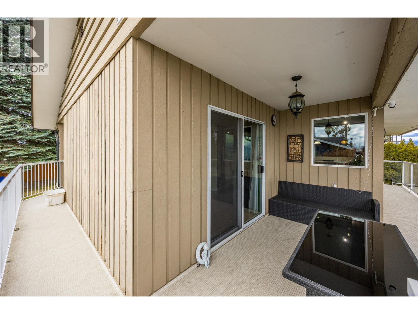 2152 Alexander Place