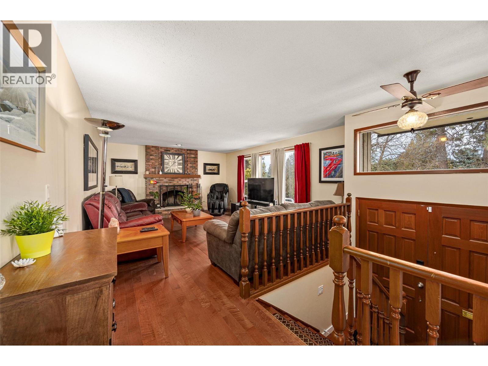 2152 Alexander Place