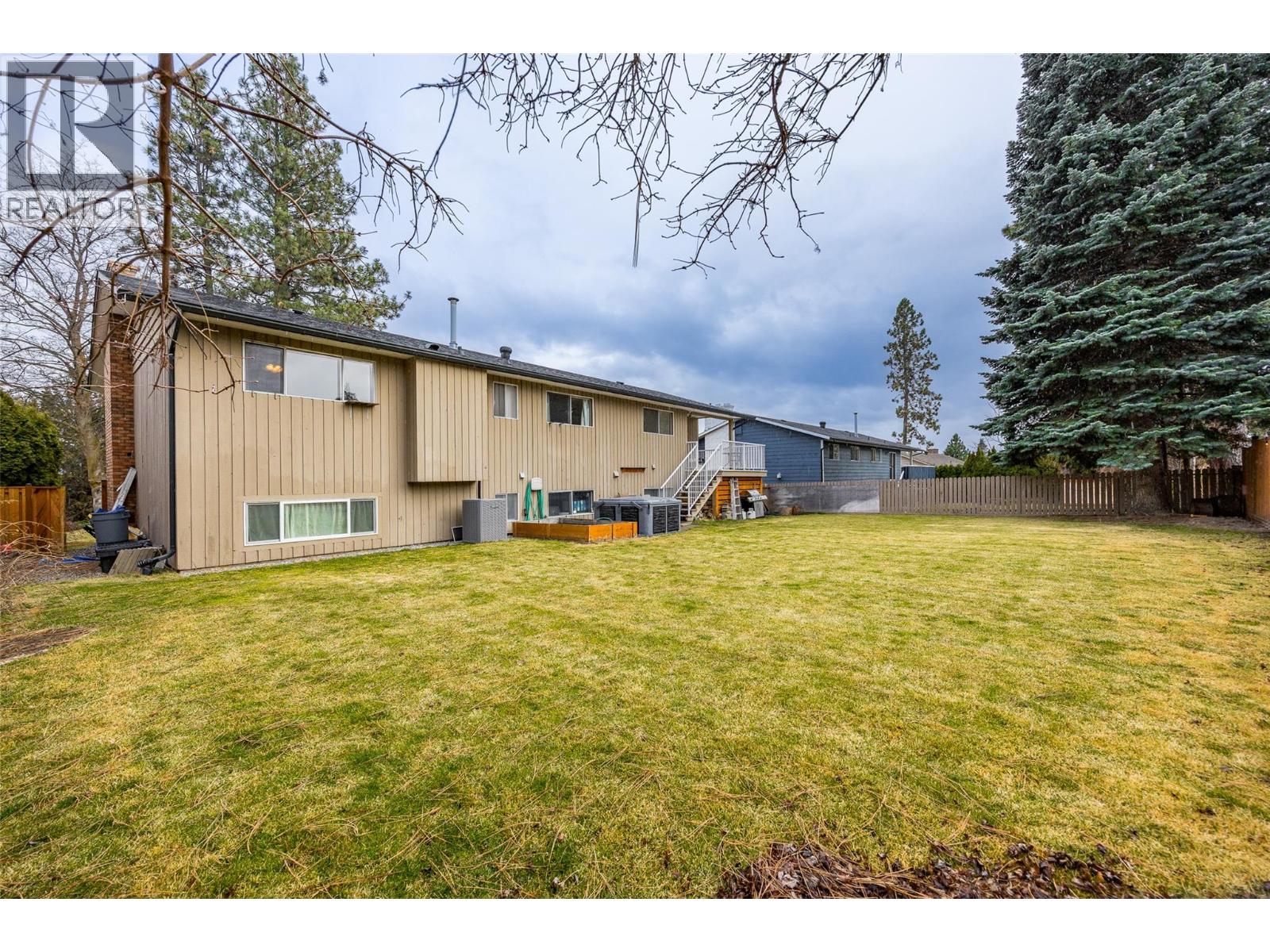 2152 Alexander Place