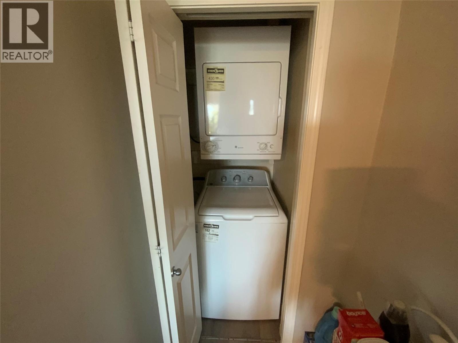 1873 Country Club Road Unit# 2222