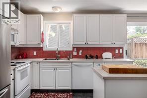 2172 Michelle Crescent