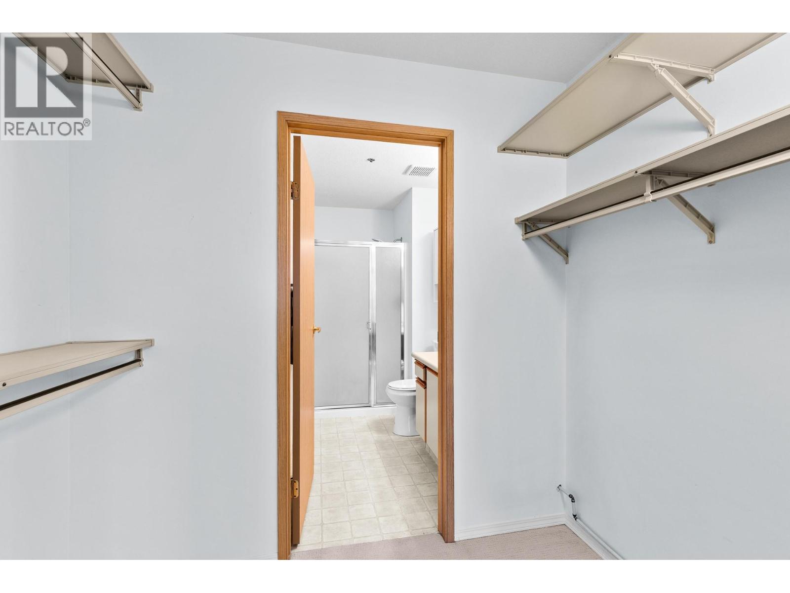 1045 Sutherland Avenue Unit# 214