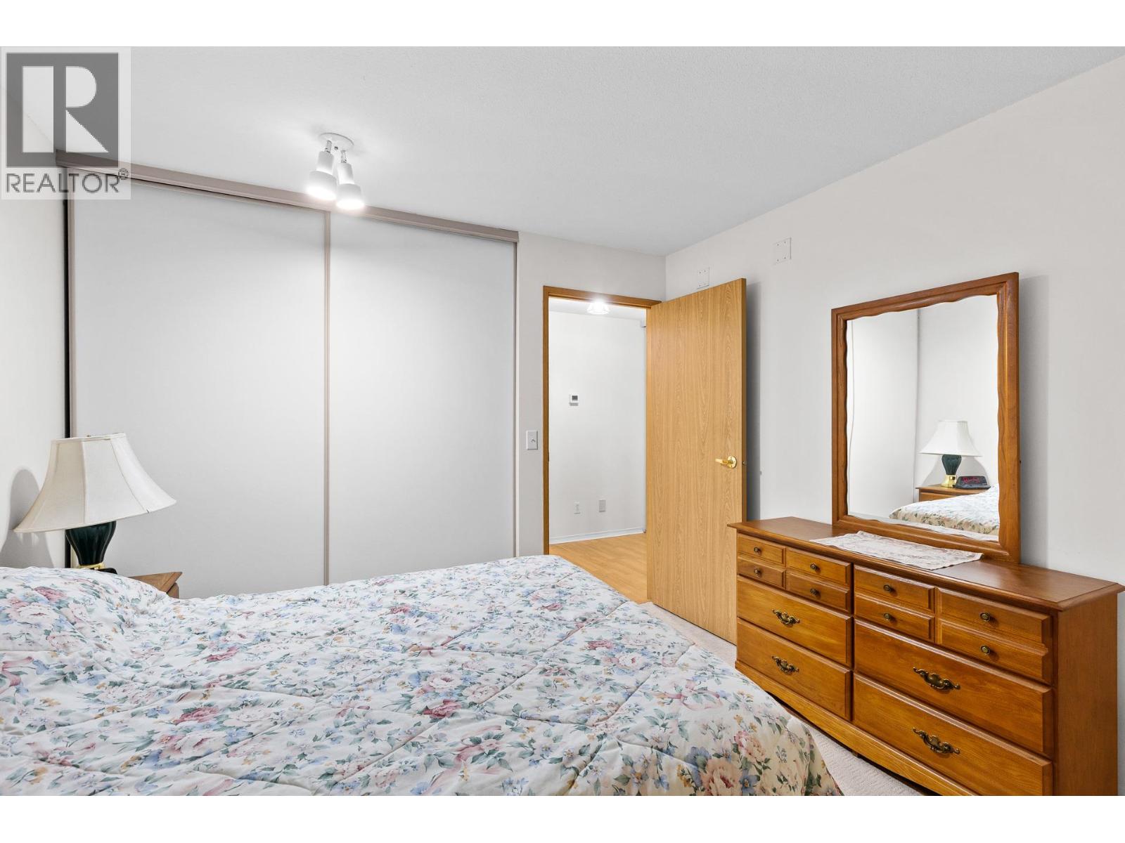 1045 Sutherland Avenue Unit# 214