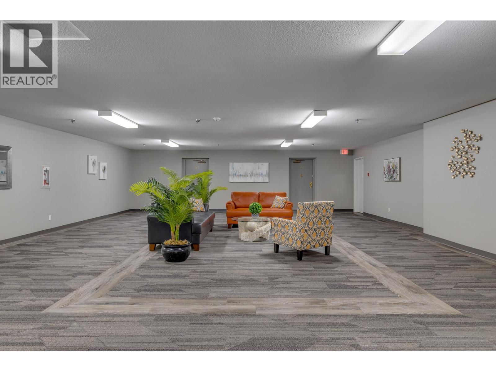 1045 Sutherland Avenue Unit# 214