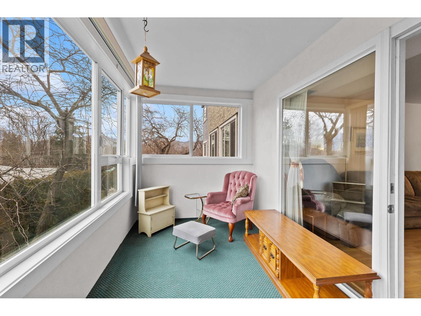 1045 Sutherland Avenue Unit# 214