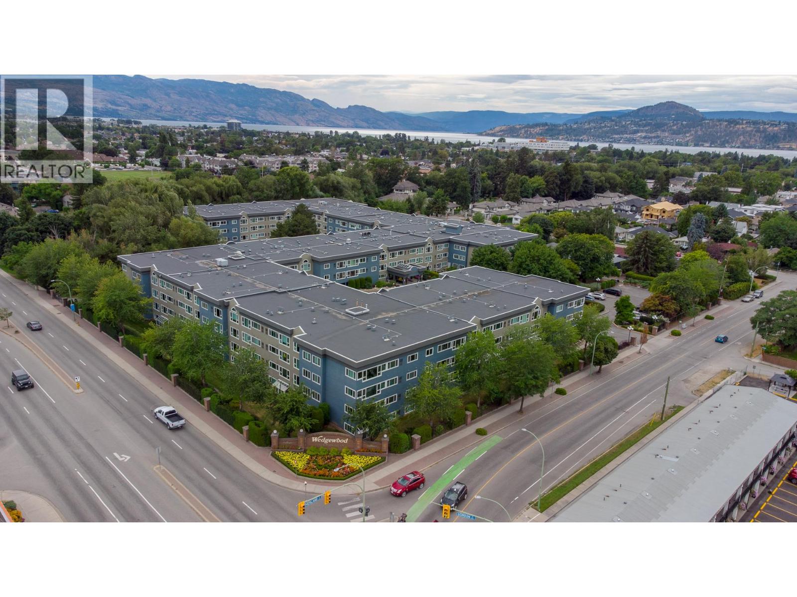 1045 Sutherland Avenue Unit# 214