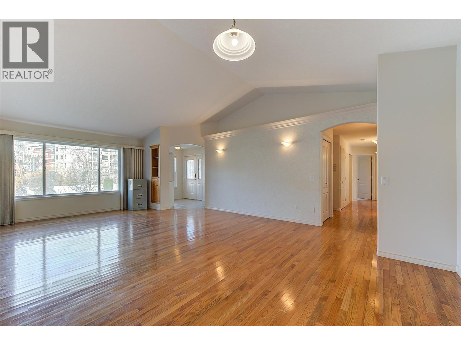 371 Valley Road Unit# 1-3