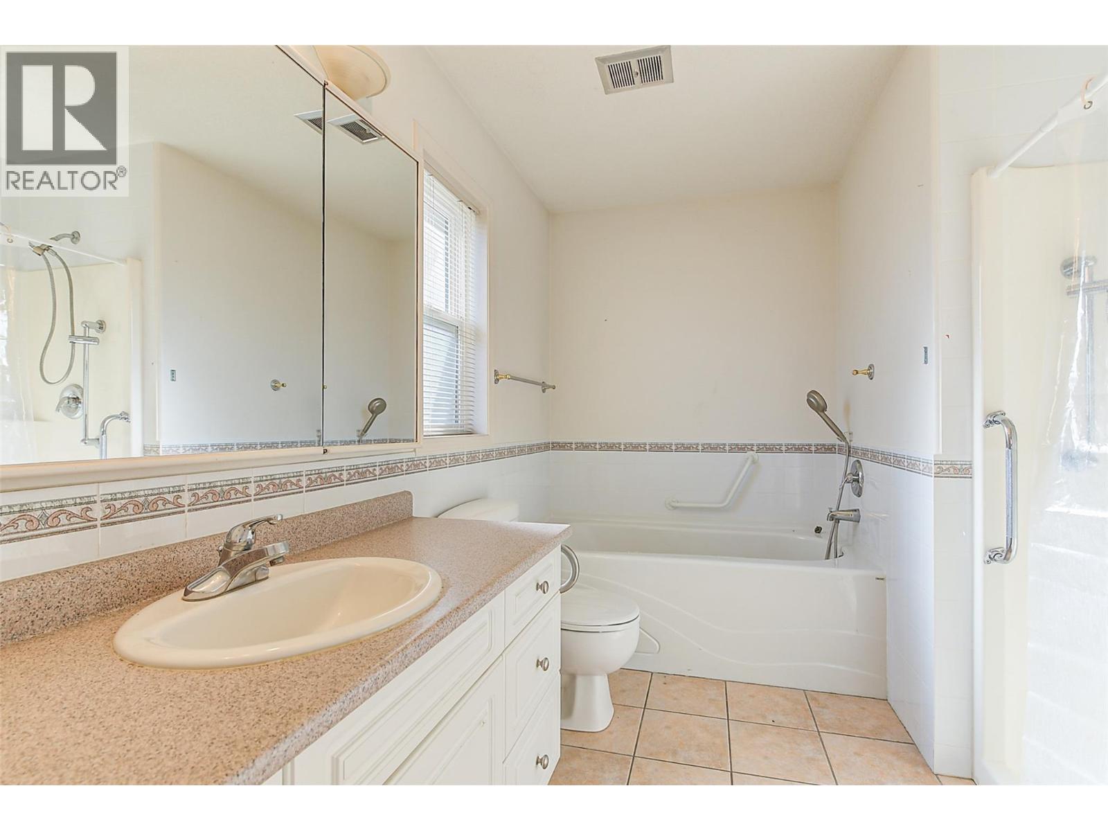 371 Valley Road Unit# 1-3