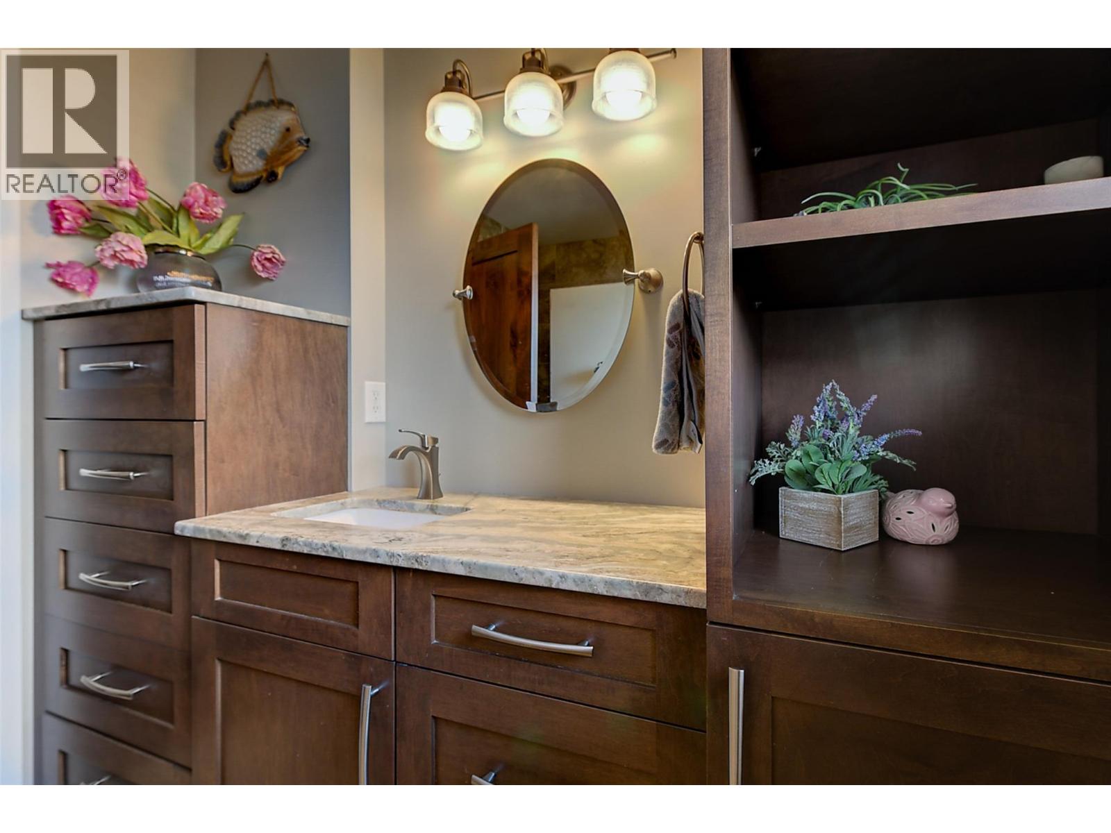 371 Valley Road Unit# 1-3