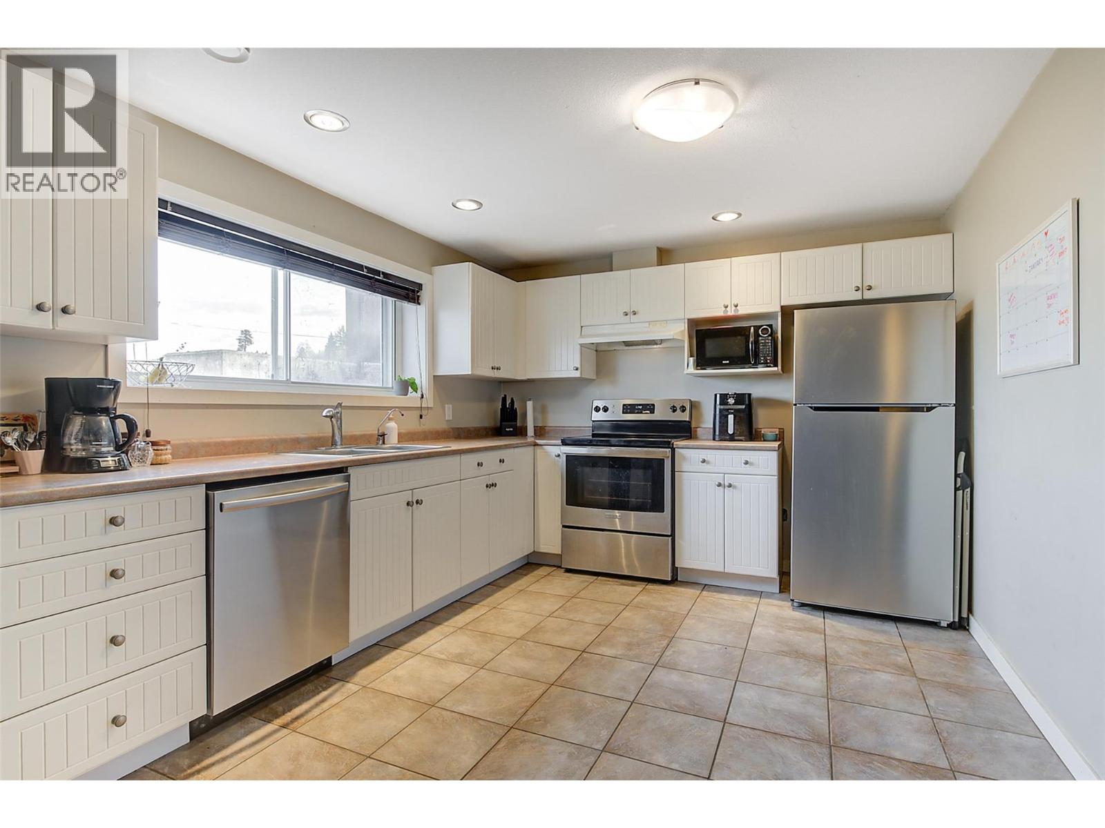 371 Valley Road Unit# 1-3