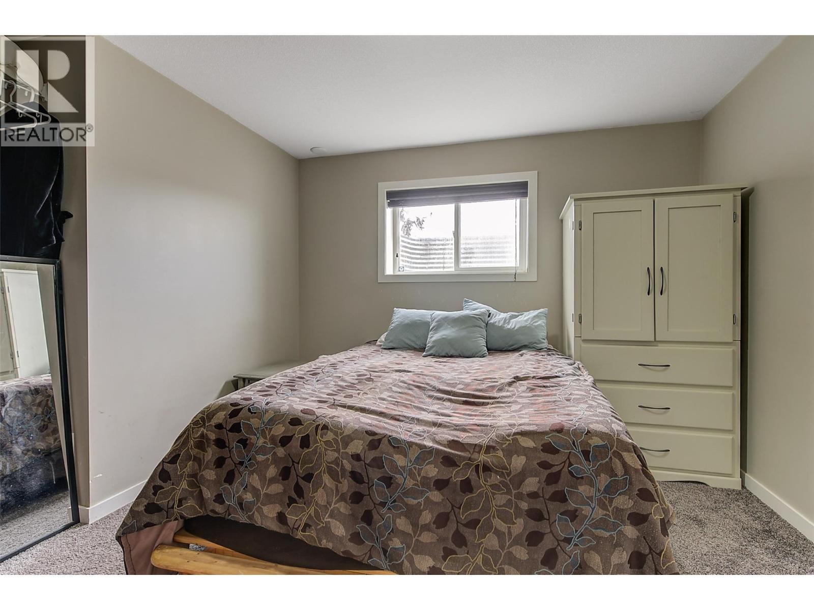 371 Valley Road Unit# 1-3