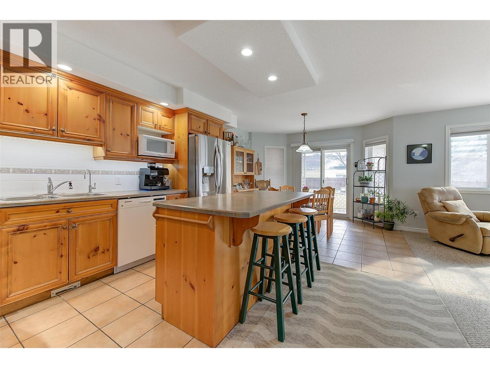 371 Valley Road Unit# 1-3