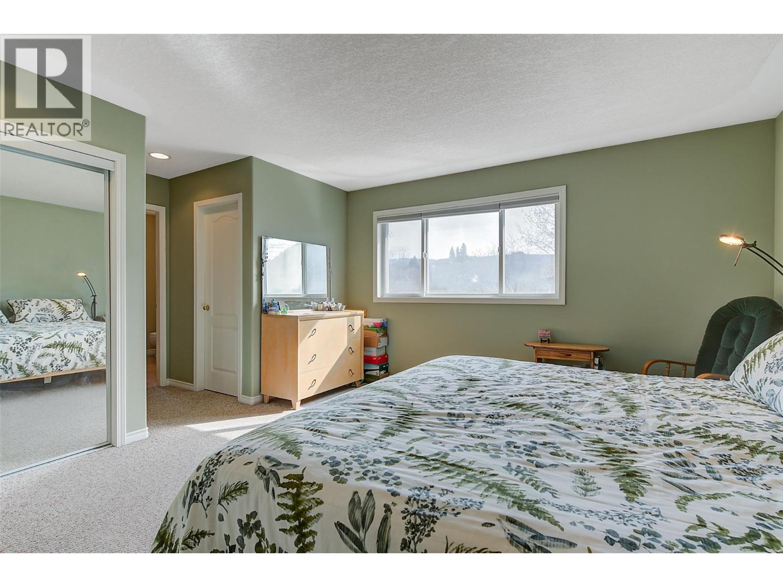 371 Valley Road Unit# 1-3