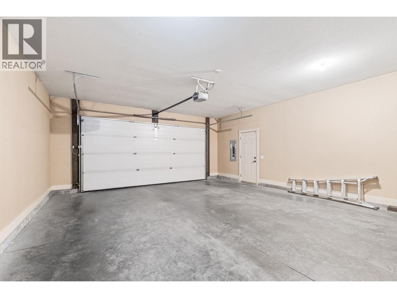2568 Tuscany Drive