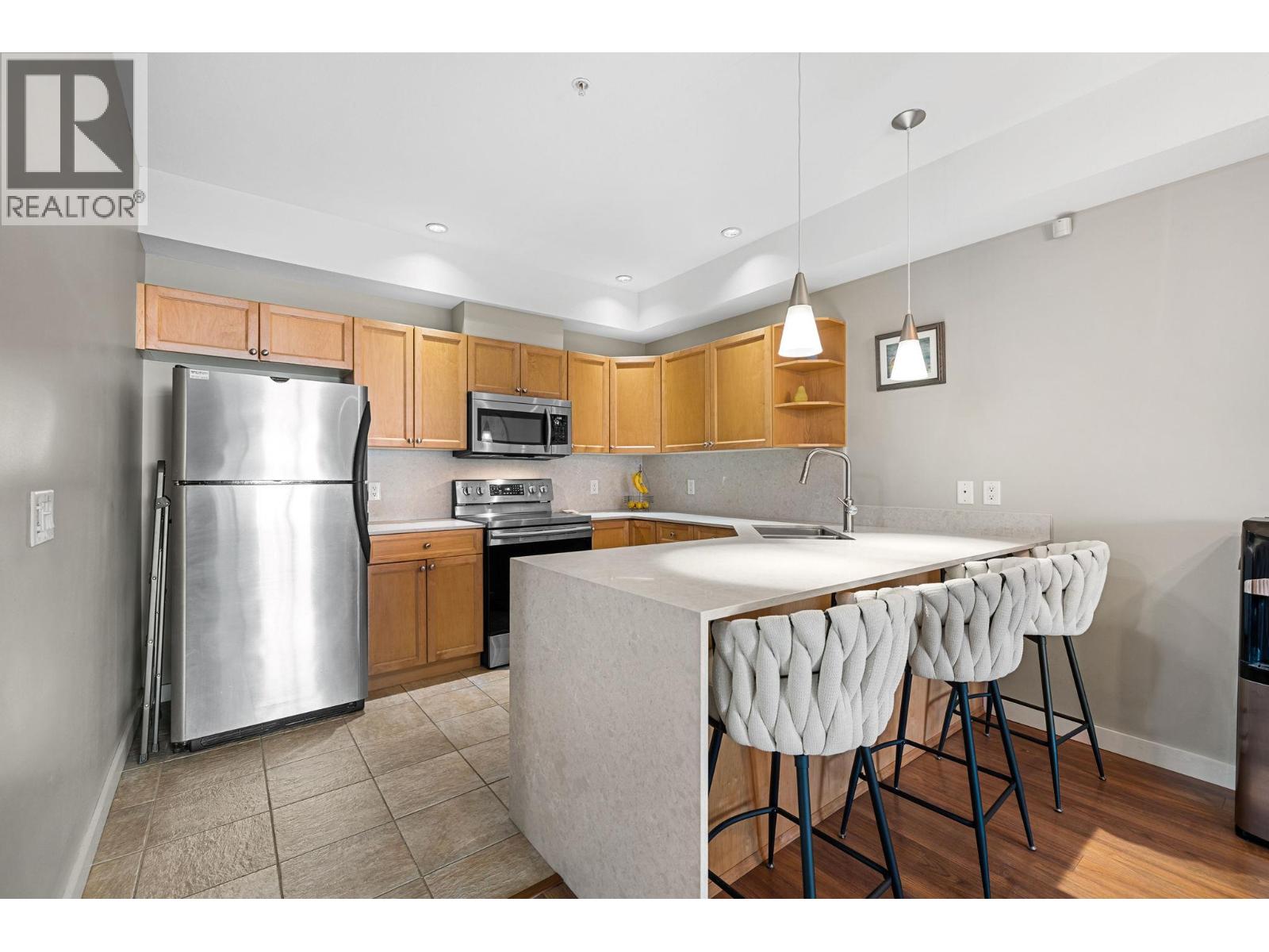 2120 Shannon Ridge Drive Unit# 105