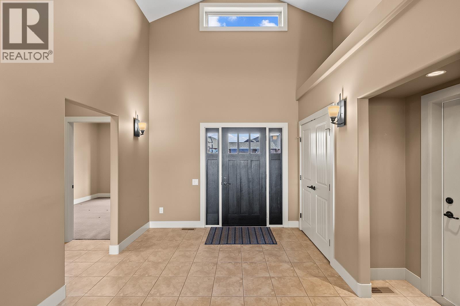 2450 Selkirk Drive Unit# 3
