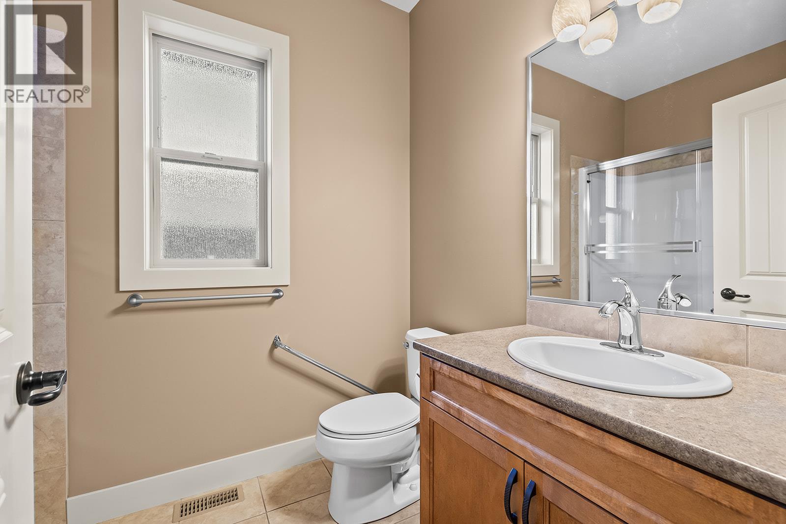 2450 Selkirk Drive Unit# 3