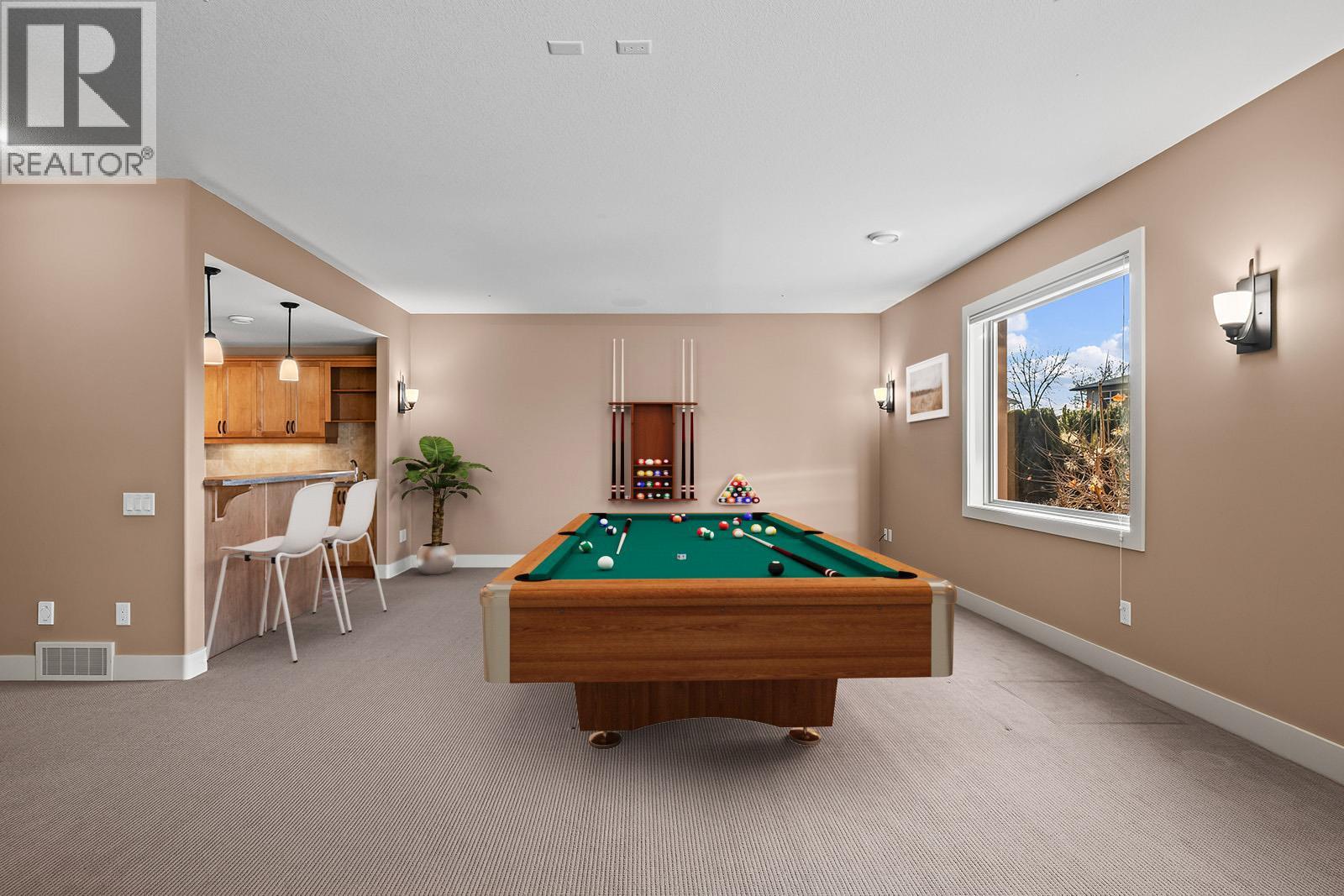 2450 Selkirk Drive Unit# 3