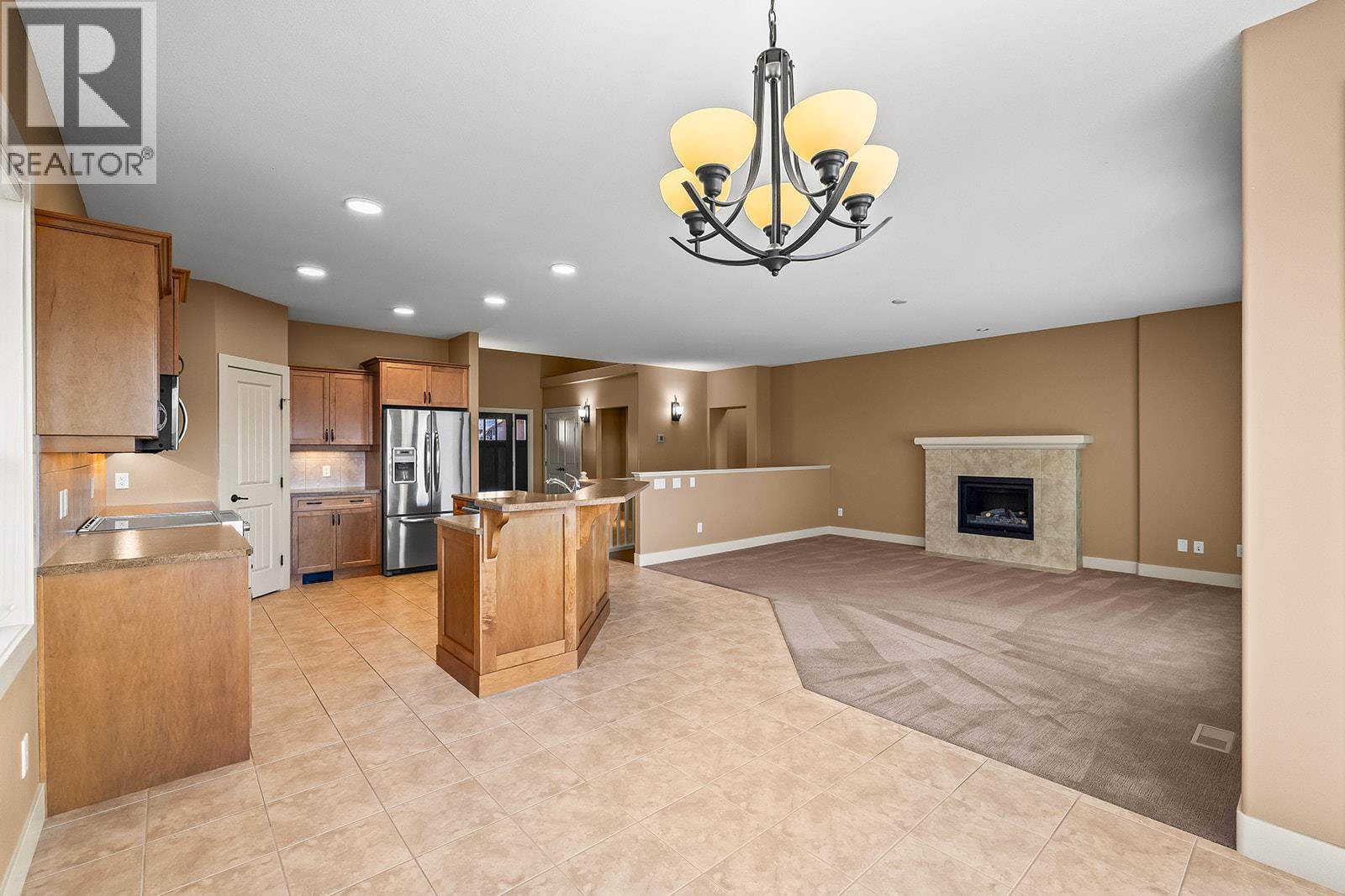 2450 Selkirk Drive Unit# 3