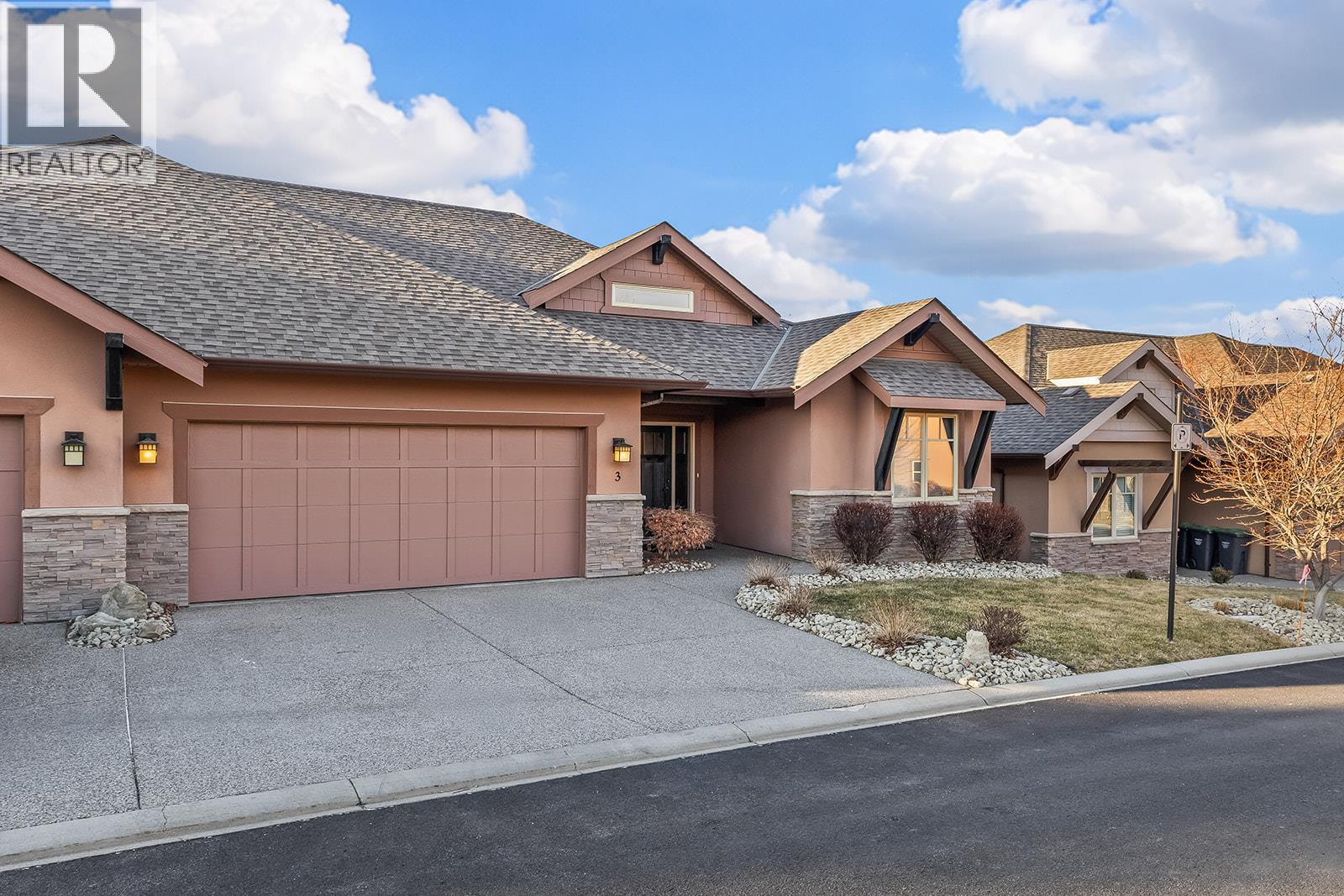 2450 Selkirk Drive Unit# 3