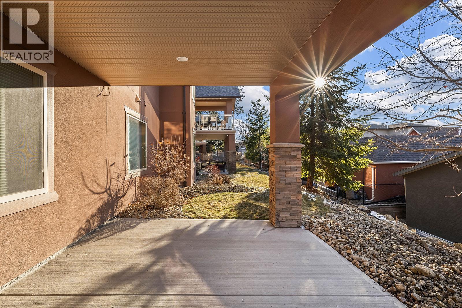 2450 Selkirk Drive Unit# 3