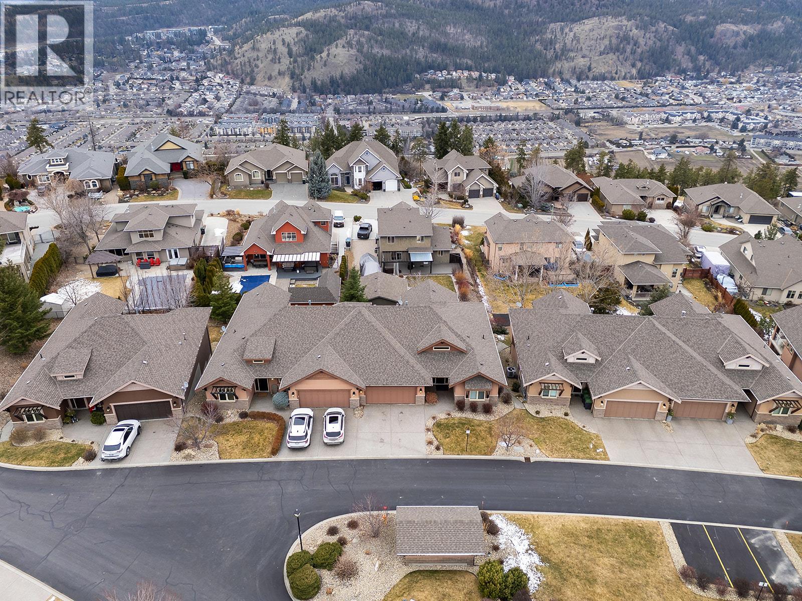 2450 Selkirk Drive Unit# 3