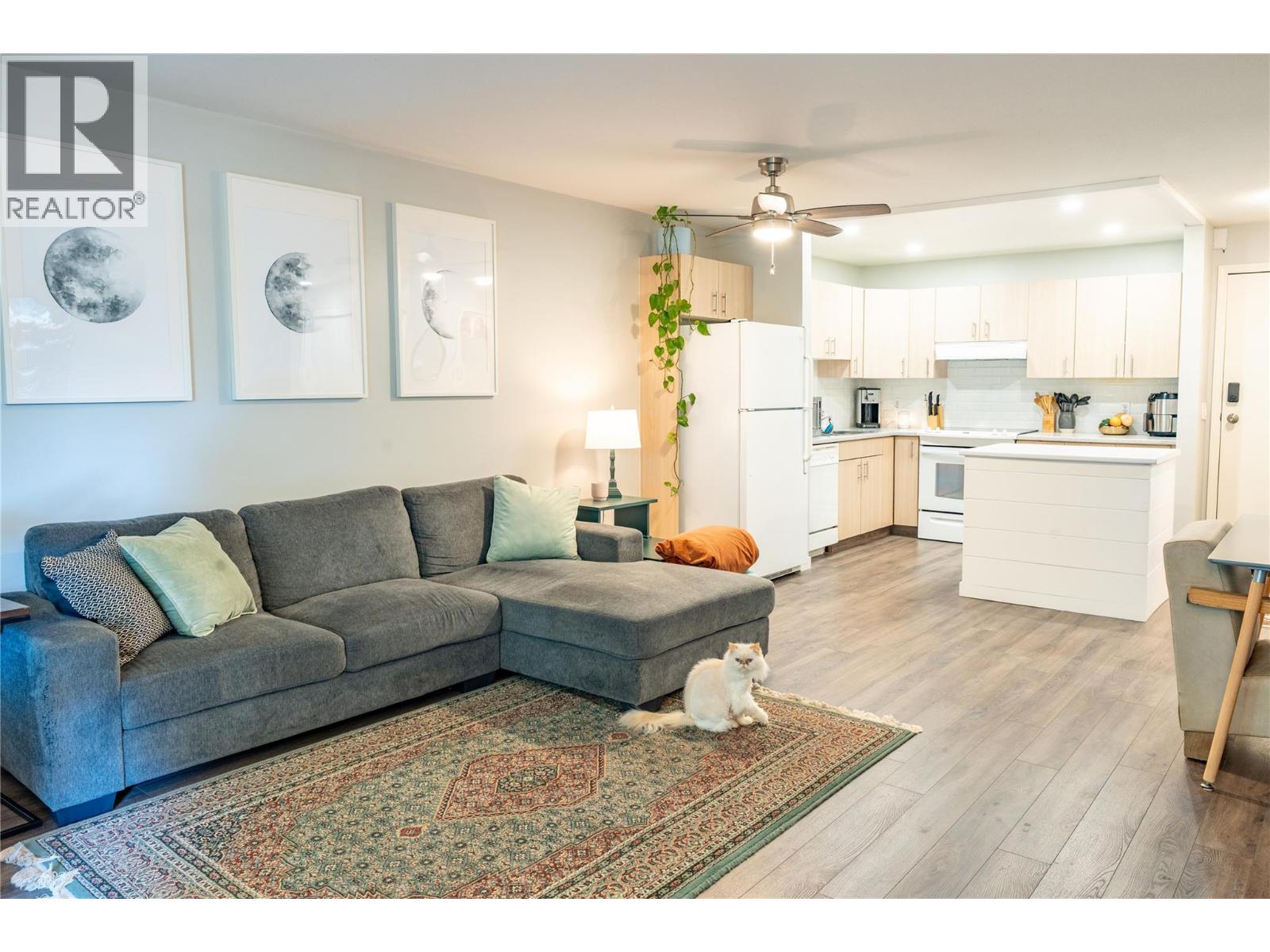 240 Hollywood Road N Unit# 304