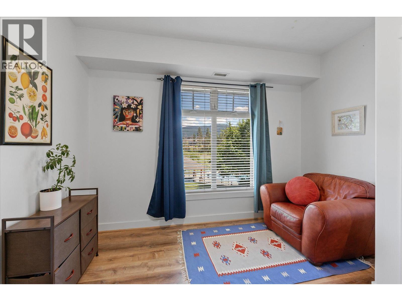 2551 Shoreline Drive Unit# 204
