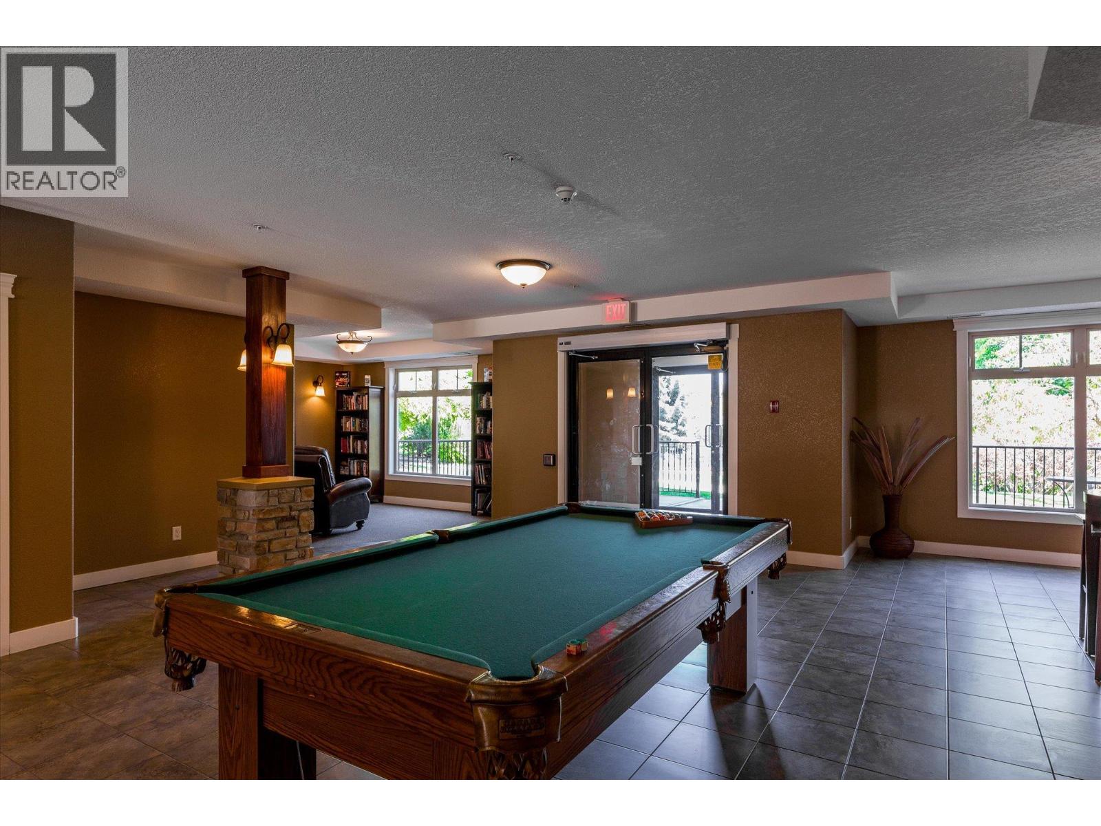 2551 Shoreline Drive Unit# 204