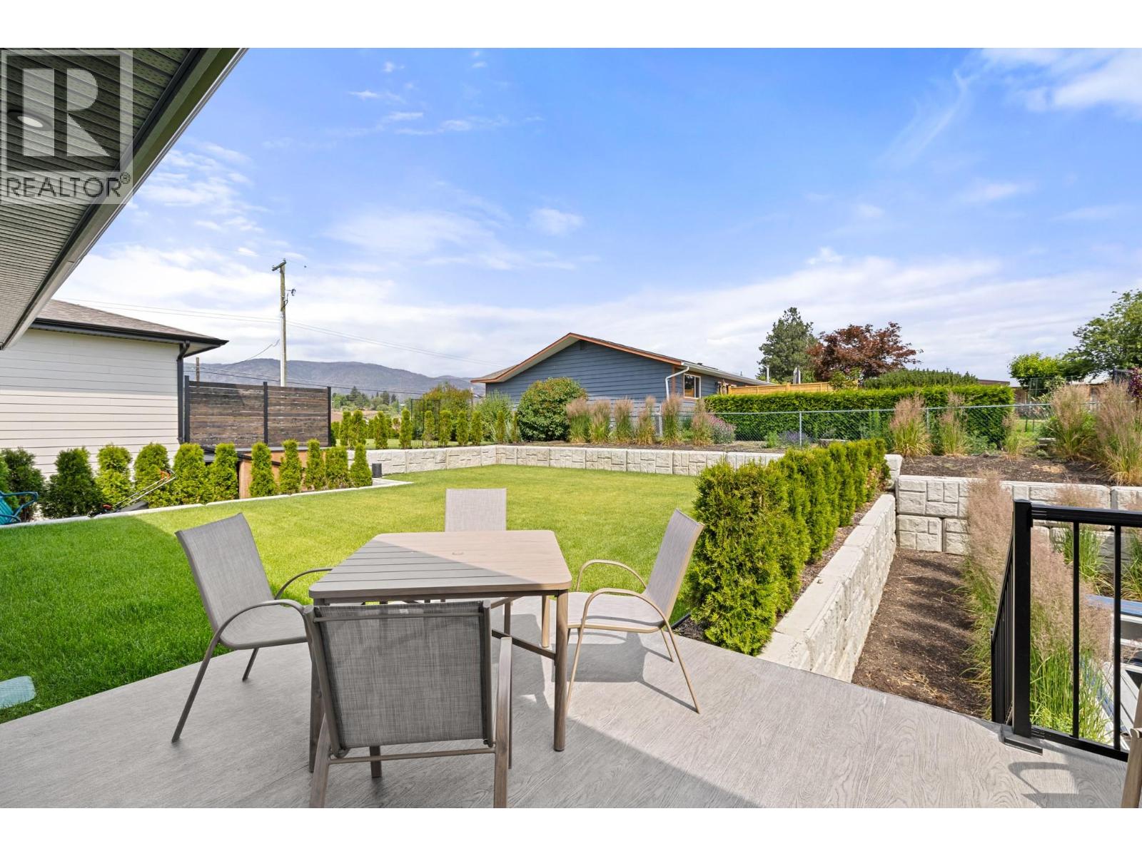 712 Lake Court