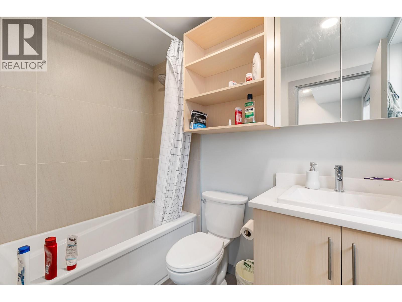 345 Dougall Road Unit# PH9