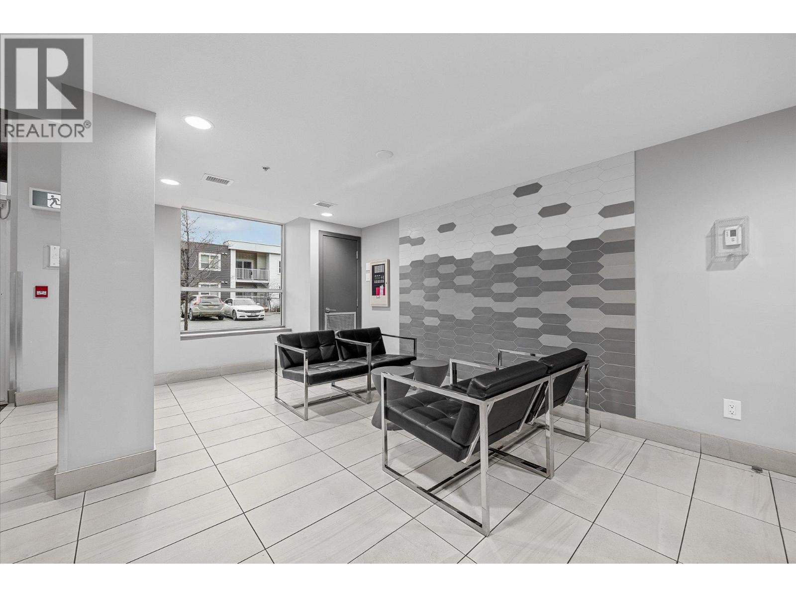 655 Academy Way Unit# 212