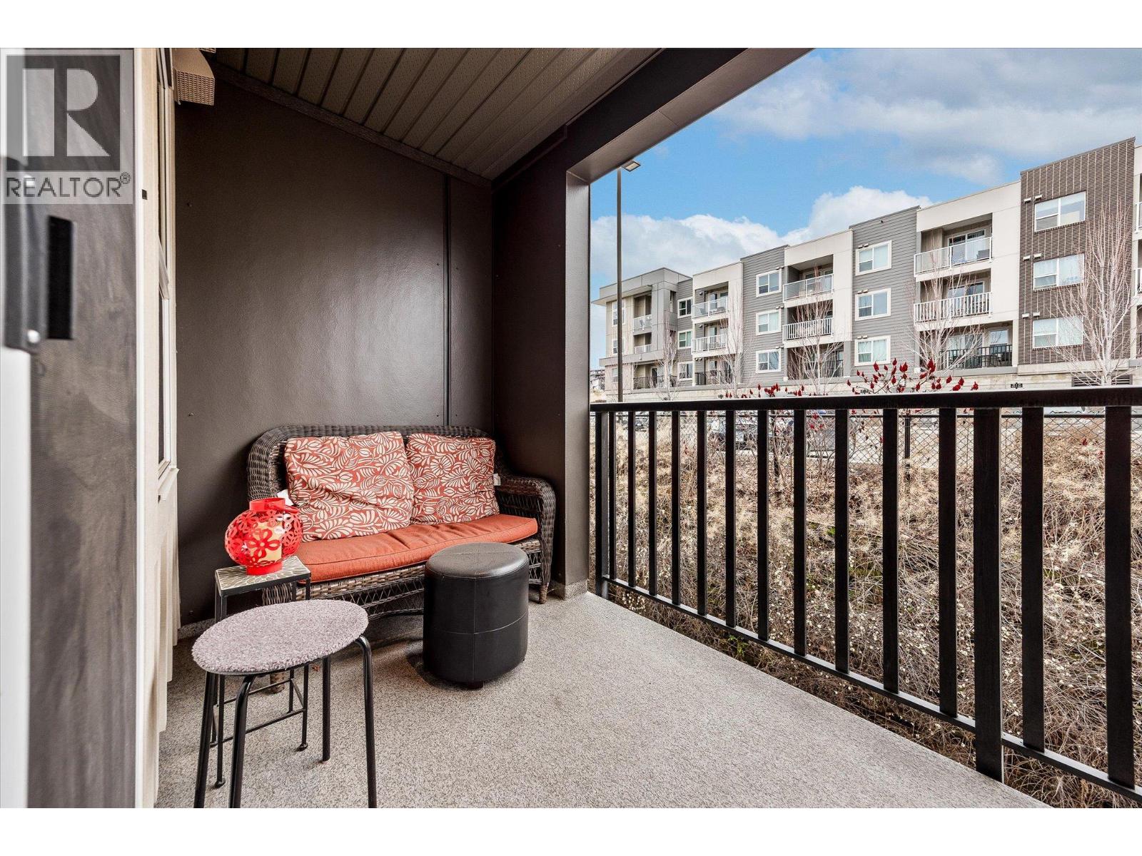 655 Academy Way Unit# 212