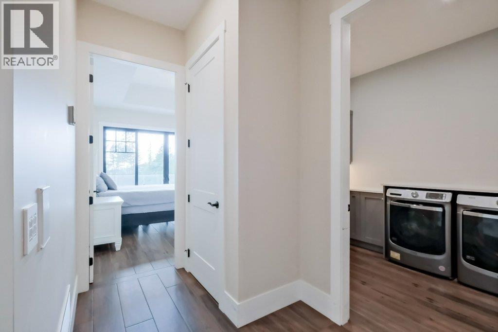 7839 Falcon Ridge Crescent