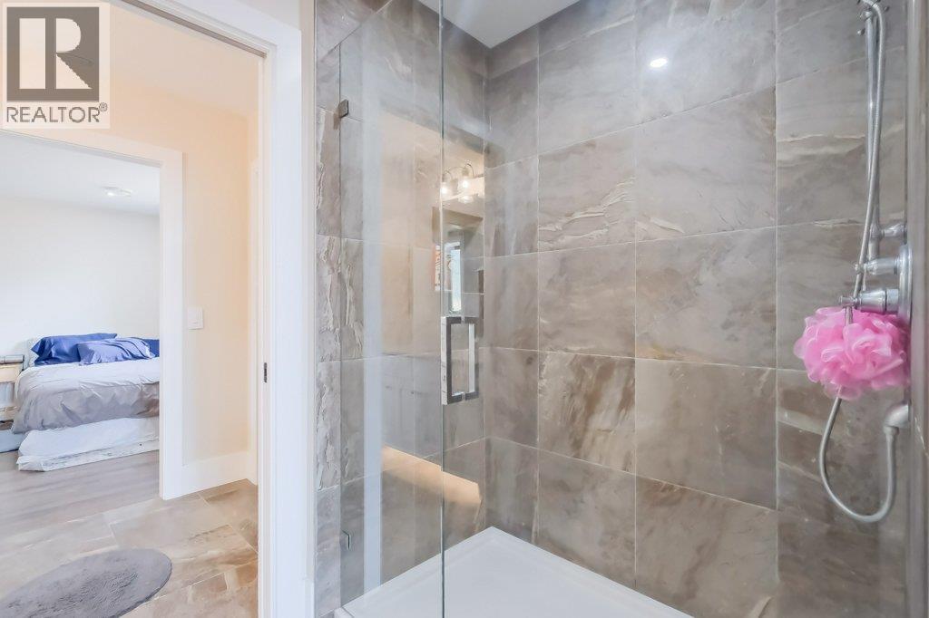 7839 Falcon Ridge Crescent